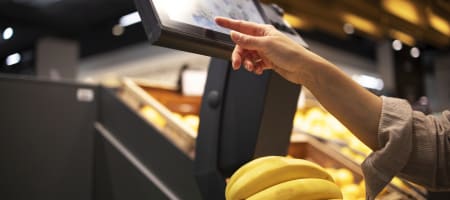 Self checkout no supermercado: como manter praticidade e higiene no PDV?