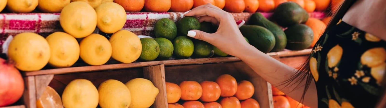 Frutas do verão: como supermercados podem aproveitar a estação?