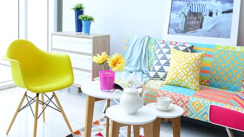Jual Furniture Ruang Tamu Minimalis Unik Informa Ruang tamu yang berpadu dengan ruang keluarga. jual furniture ruang tamu minimalis