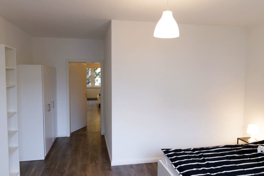 Rent 5 rooms apartment Düsseldorf | Studio | Düsseldorf | Private Room in Stadtmitte, Dusseldorf | Hominext