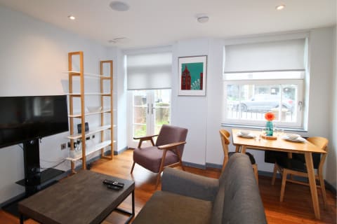 Ibis House 1-Zimmer-Wohnung