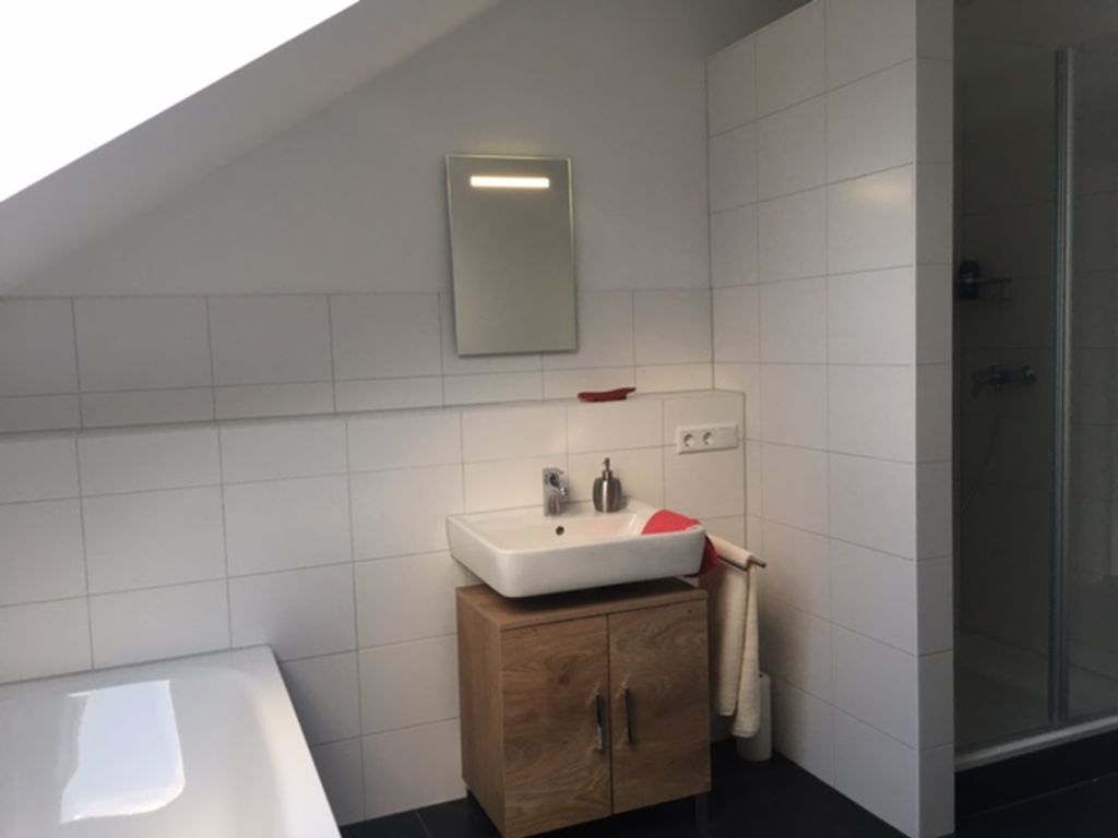 Rent 2 rooms apartment Leverkusen | Entire place | Leverkusen | Zwischen Köln und Düsseldorf zu Hause! | Hominext