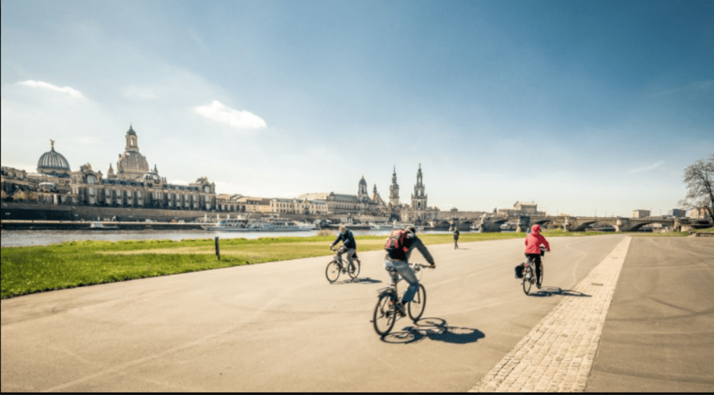 Miete 1 Zimmer Wohnung Dresden | Ganze Wohnung | Dresden | Kleine, gemütliche Familiensuite | Hominext