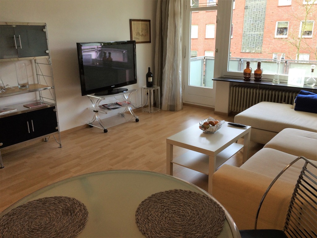 Miete 2 Zimmer Wohnung Hamburg | Ganze Wohnung | Hamburg | Ruhige 2,5 Zimmerwohnung mit Balkon | Hominext