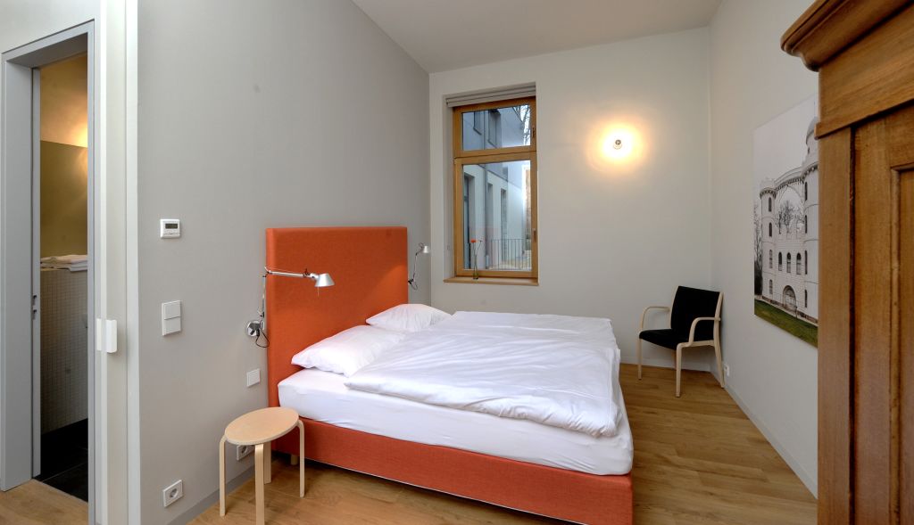 Miete 1 Zimmer Wohnung Berlin | Ganze Wohnung | Berlin | Einzigartiges Loft-Apartment in ruhigem Gartenhaus | Hominext