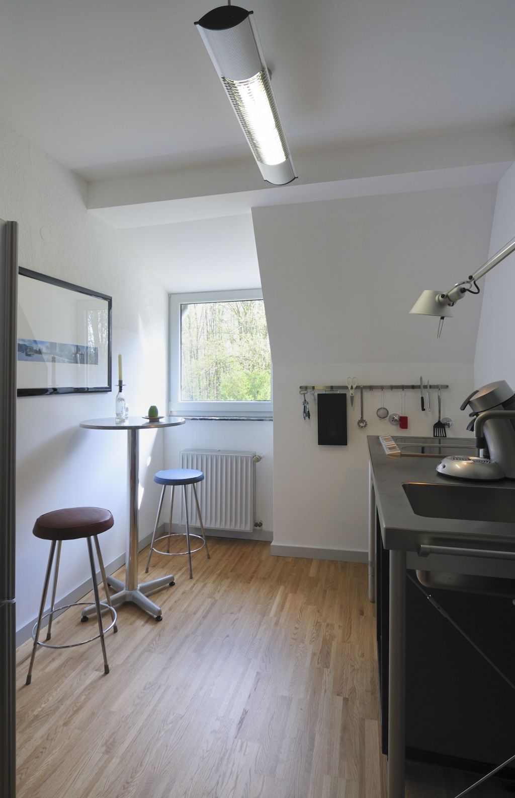 Miete 2 Zimmer Wohnung Essen | Ganze Wohnung | Essen | serviced, 85qm, excellent ausgestattet, ruhig und verkehrsgünstig, Dachterrasse | Hominext