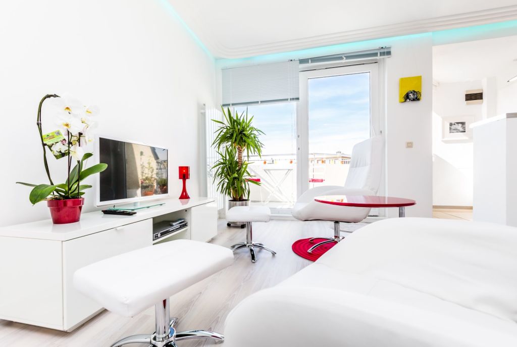 Miete 1 Zimmer Wohnung Düsseldorf | Ganze Wohnung | Düsseldorf | Serviced Apartment Medienhafen mit S/W Terasse /  Nichtraucher | Hominext