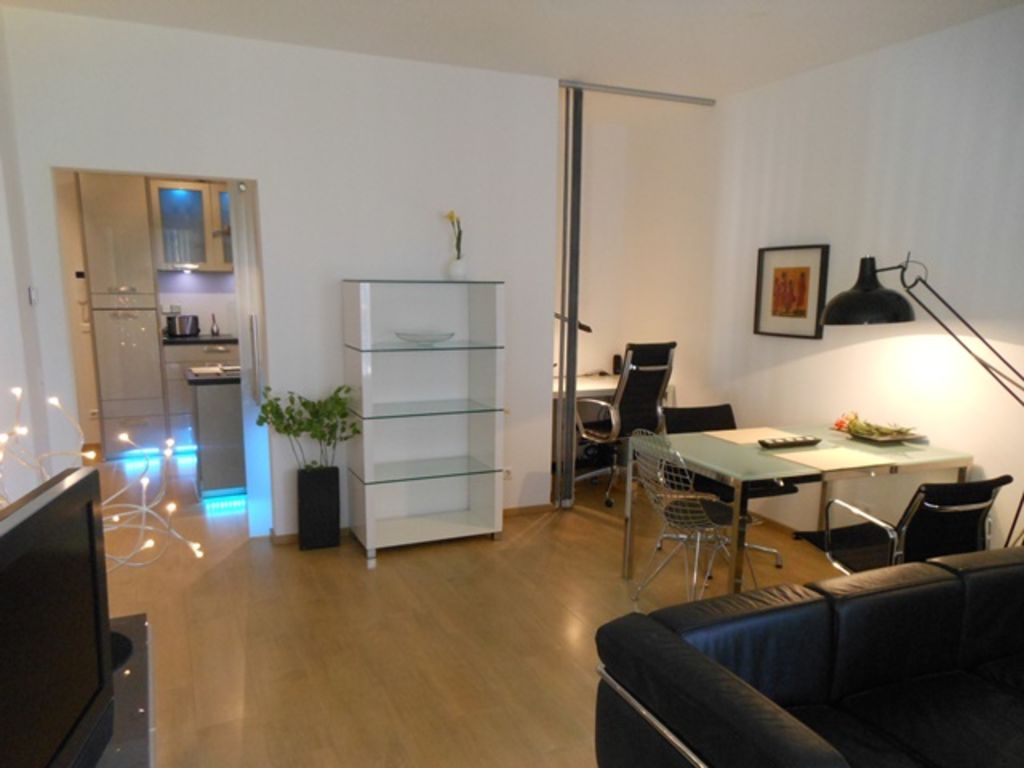 Rent 1 room apartment Frankfurt am Main | Entire place | Frankfurt am Main | 2 Zimmer Wohnung mit Balkon, sehr zentrumsnah | Hominext