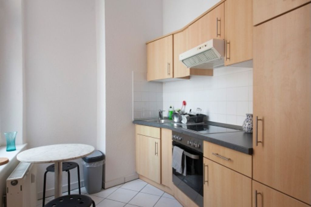 Rent 1 room apartment Berlin | Entire place | Berlin | 647 | Modernes Studioapartment mit Balkon in Mitte in der Nähe des historischen Hafens | Hominext