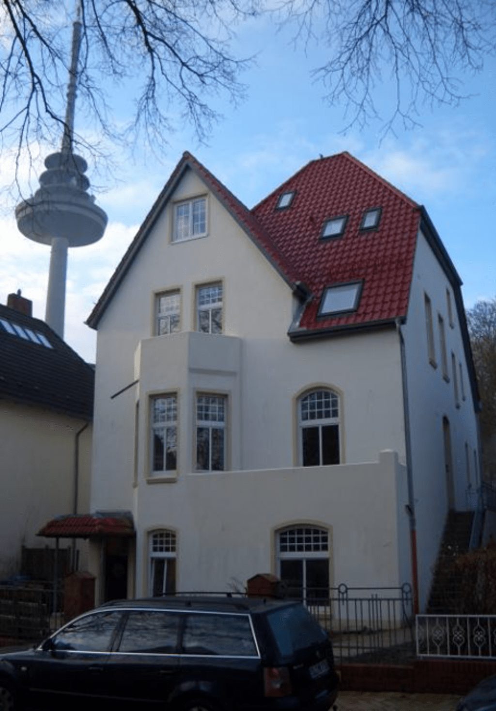 Miete 1 Zimmer Wohnung Kiel | Ganze Wohnung | Kiel | schönes Einzimmer-Apartment in repräsentativer Stadtvilla | Hominext