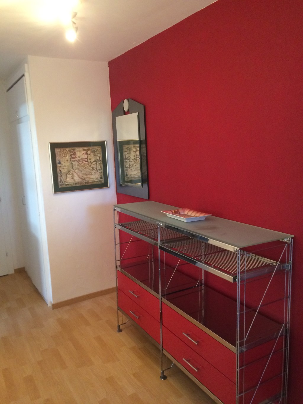 Rent 2 rooms apartment Hamburg | Entire place | Hamburg | Ruhige 2,5 Zimmerwohnung mit Balkon | Hominext