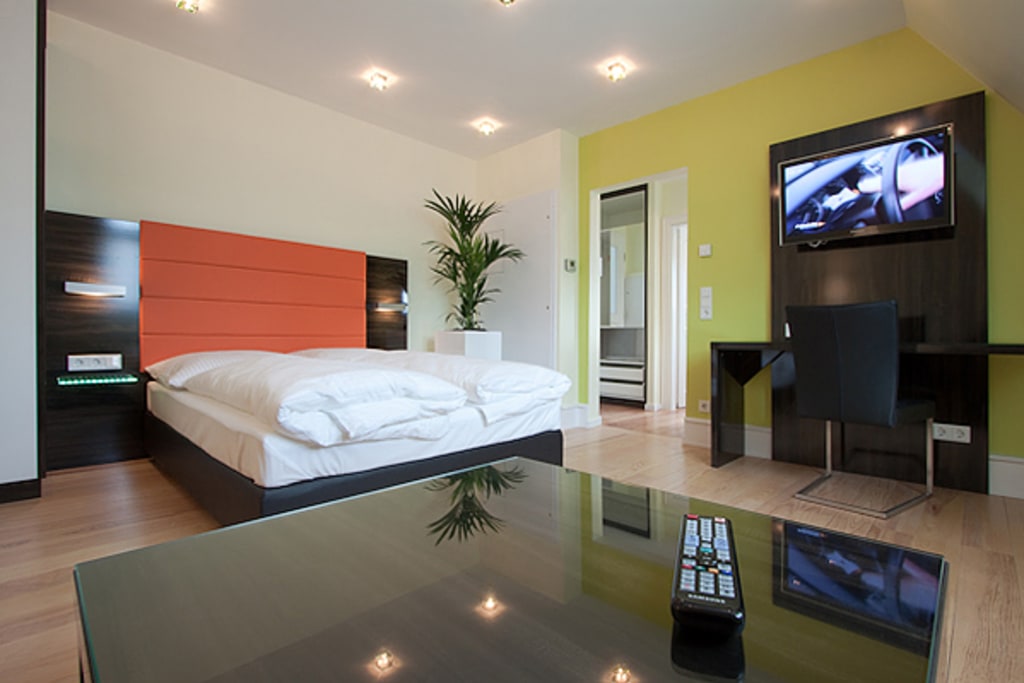 Miete 1 Zimmer Wohnung Stuttgart | Ganze Wohnung | Stuttgart | Modernes Design Apartment mit Full Service | Hominext