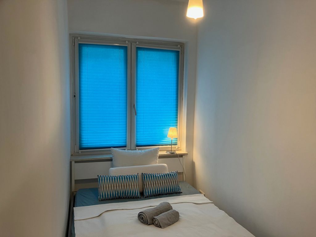 Rent 1 room apartment Hamburg | Entire place | Hamburg | Frisch renovierte und zentrale Wohnung Hamburg- U2/4 Burgstr | Hominext