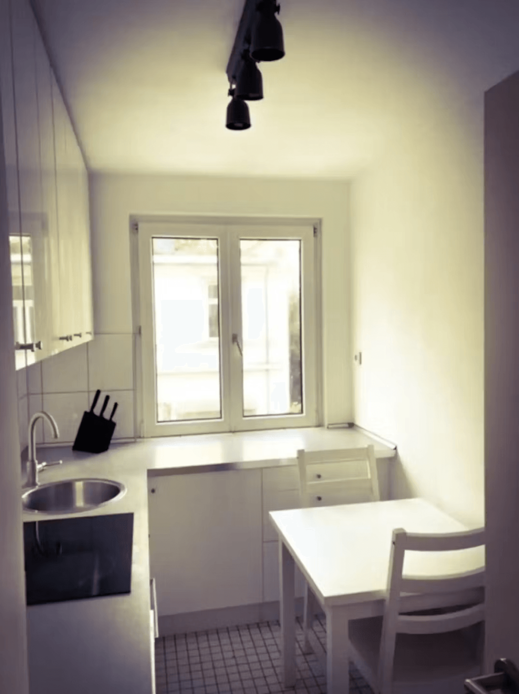 Rent 3 rooms apartment Frankfurt am Main | Entire place | Frankfurt am Main | Lovely 3 Bedroom apartment in Frankfurt | Hominext