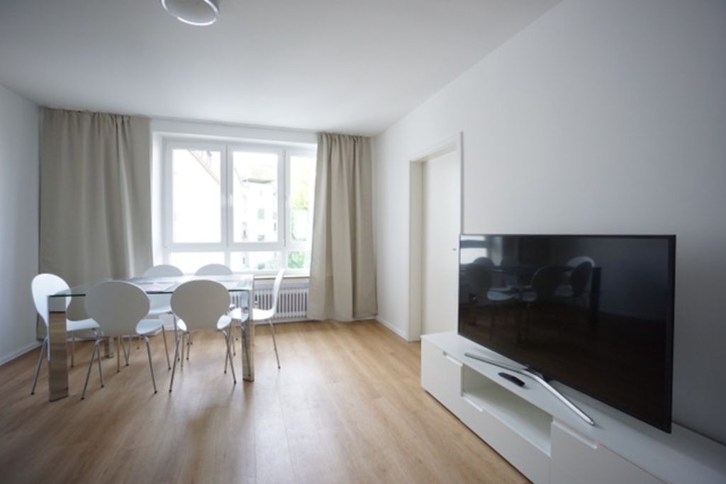 Rent 3 rooms apartment Essen | Entire place | Essen | Hell & Komfortabel | Hominext