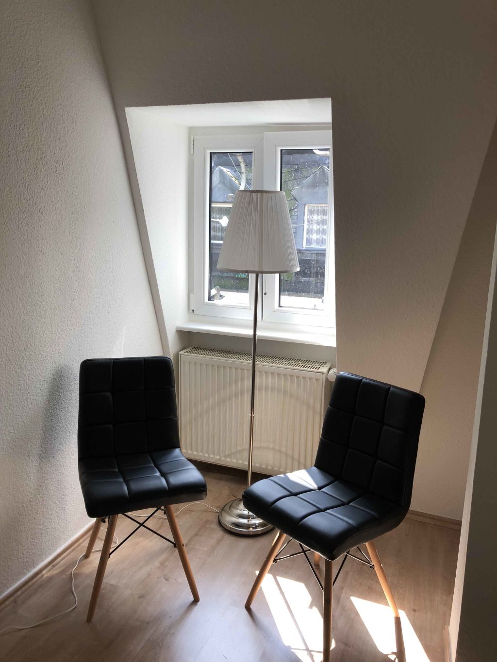 Rent 4 rooms apartment Frankfurt am Main | Studio | Frankfurt am Main | Private Room in Bahnhofsviertel, Frankfurt | Hominext