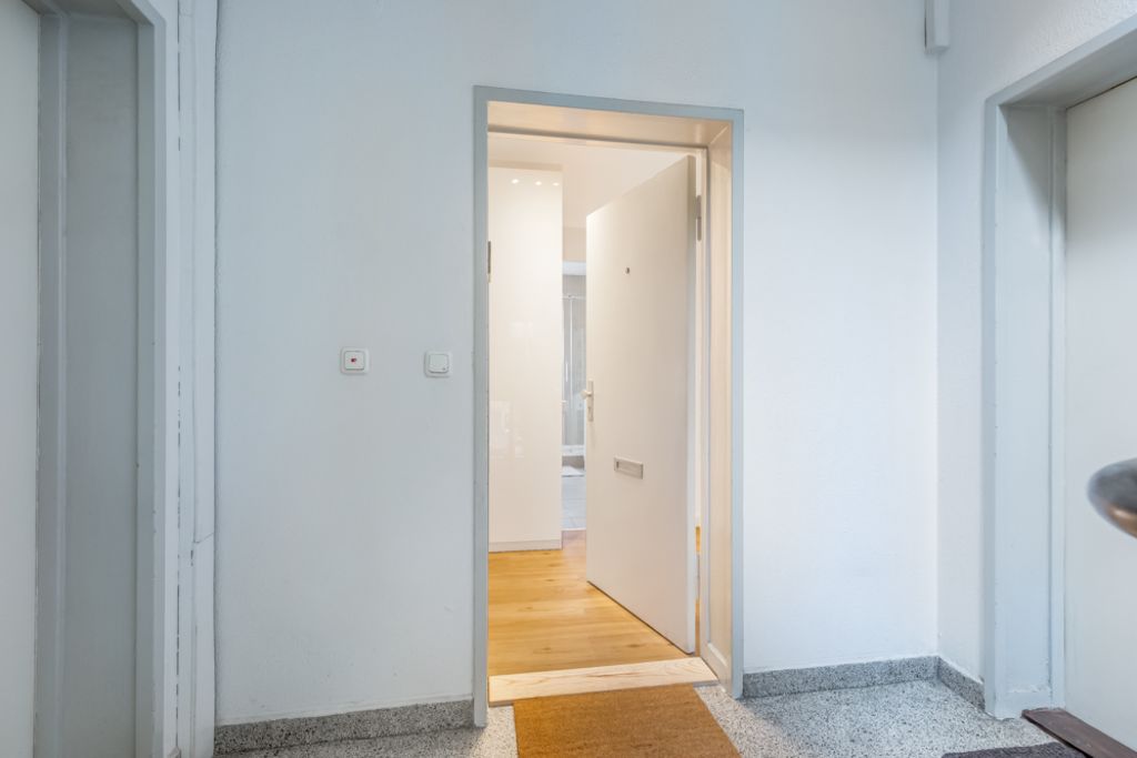 Rent 1 room apartment Kiel | Entire place | Kiel | Stilvolle 2-Zimmerwohnung in Kiel-Südfriedhof – vollständig möbliert | Hominext