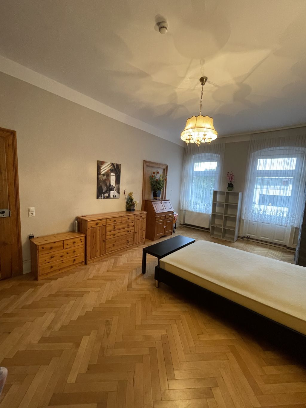 Miete 1 Zimmer Wohnung Mannheim | Studio | Mannheim | 28 qm Zimmer mit viel Charme  ruhig zum Hinterhof mit Gemeinschaftsküche & Bad | Hominext