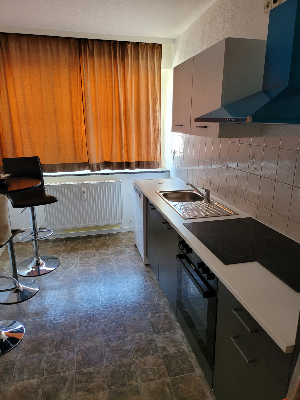 Rent 2 rooms apartment Remscheid | Entire place | Remscheid | Adlerperspektive | Hominext