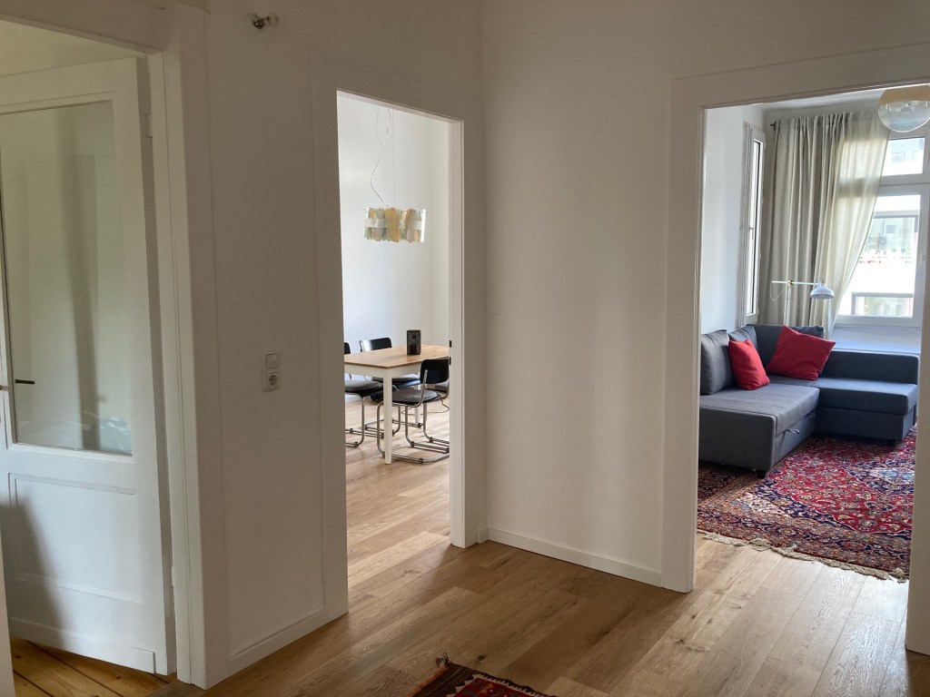 Rent 1 room apartment Köln | Entire place | Köln | Luxus Wohnung, 3,5 Zimmer, Balkon, City | Hominext