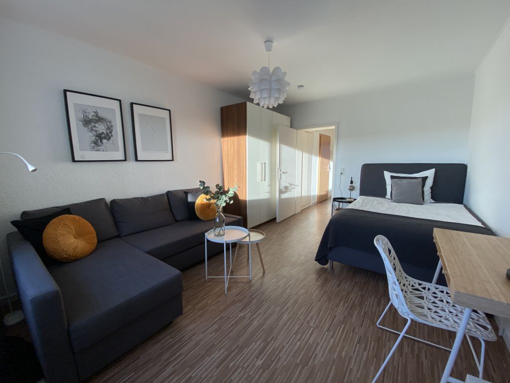 Rent 1 room apartment Köln | Entire place | Köln | Modern, großzügig, zentral, Küche, WIFI | Hominext