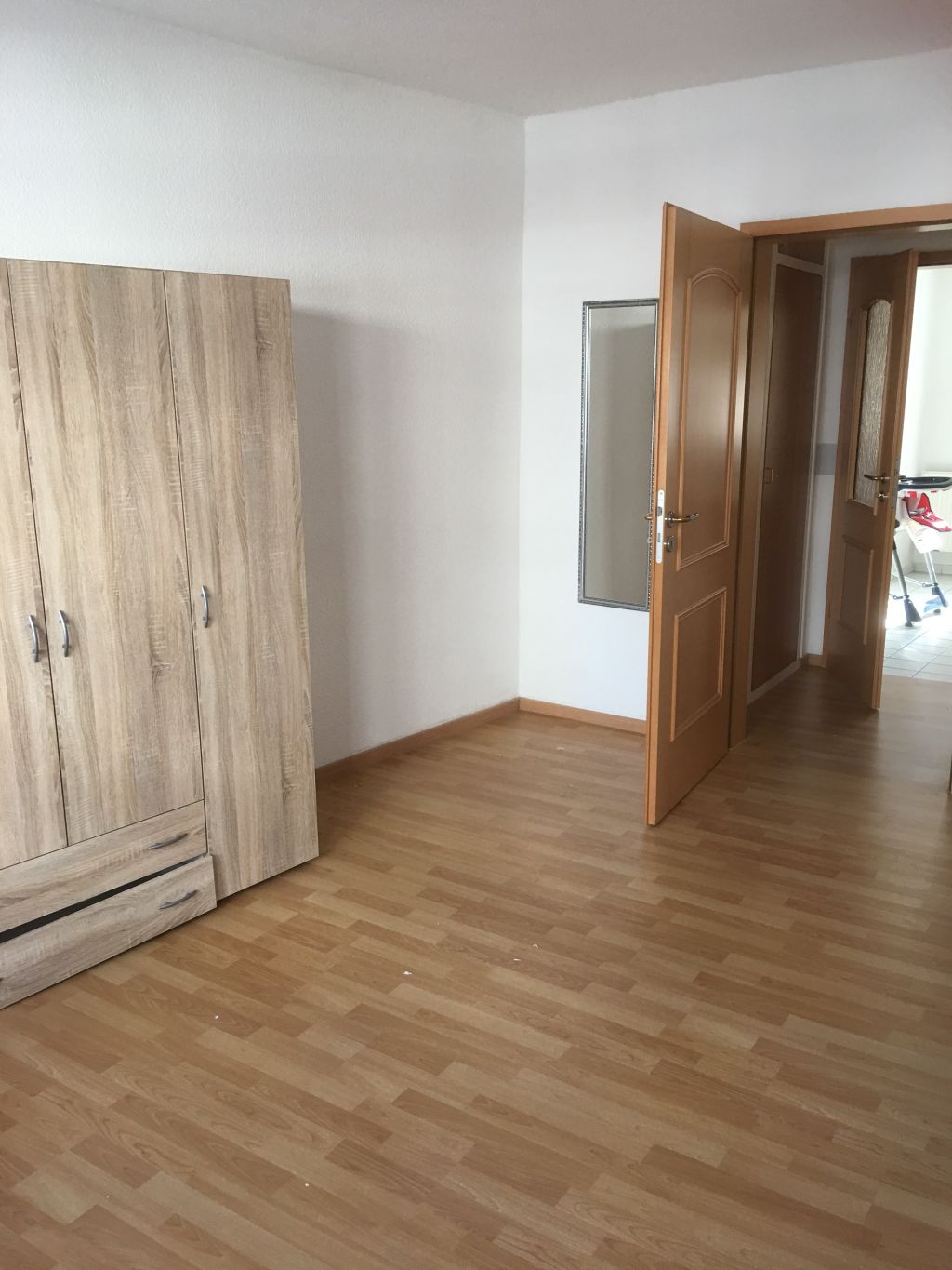 Rent 2 rooms apartment Dessau-Roßlau | Entire place | Dessau-Roßlau | Moderne, möblierte 3 Zimmer-Wohnung, EBK voll ausgestattet, City | Hominext