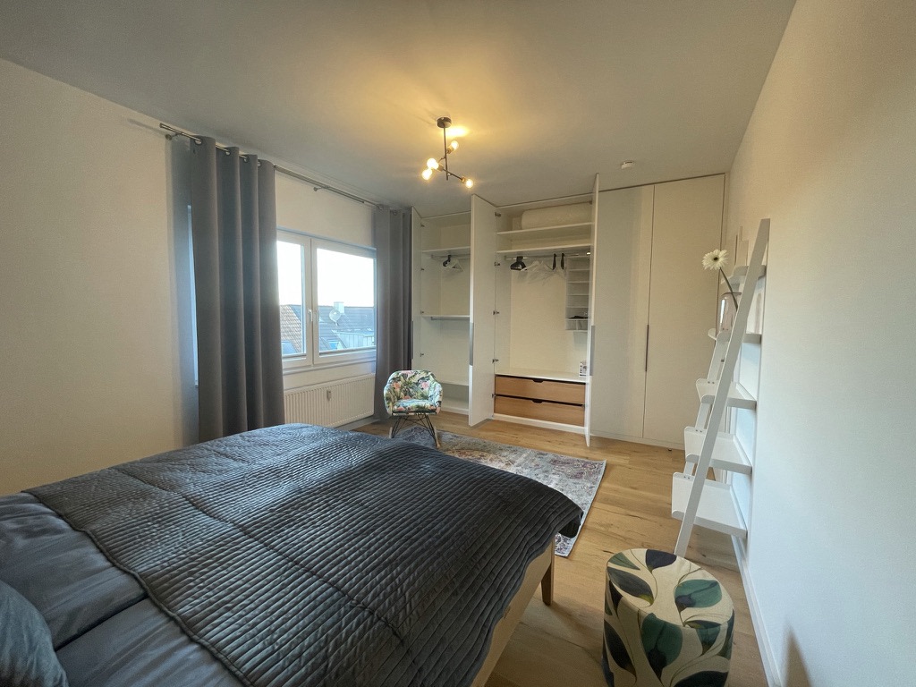 Rent 2 rooms apartment Essen | Entire place | Essen | Wohlfühlen in Essen Rüttenscheid: Elegantes Apartment am Bredeneyer Tor | Hominext