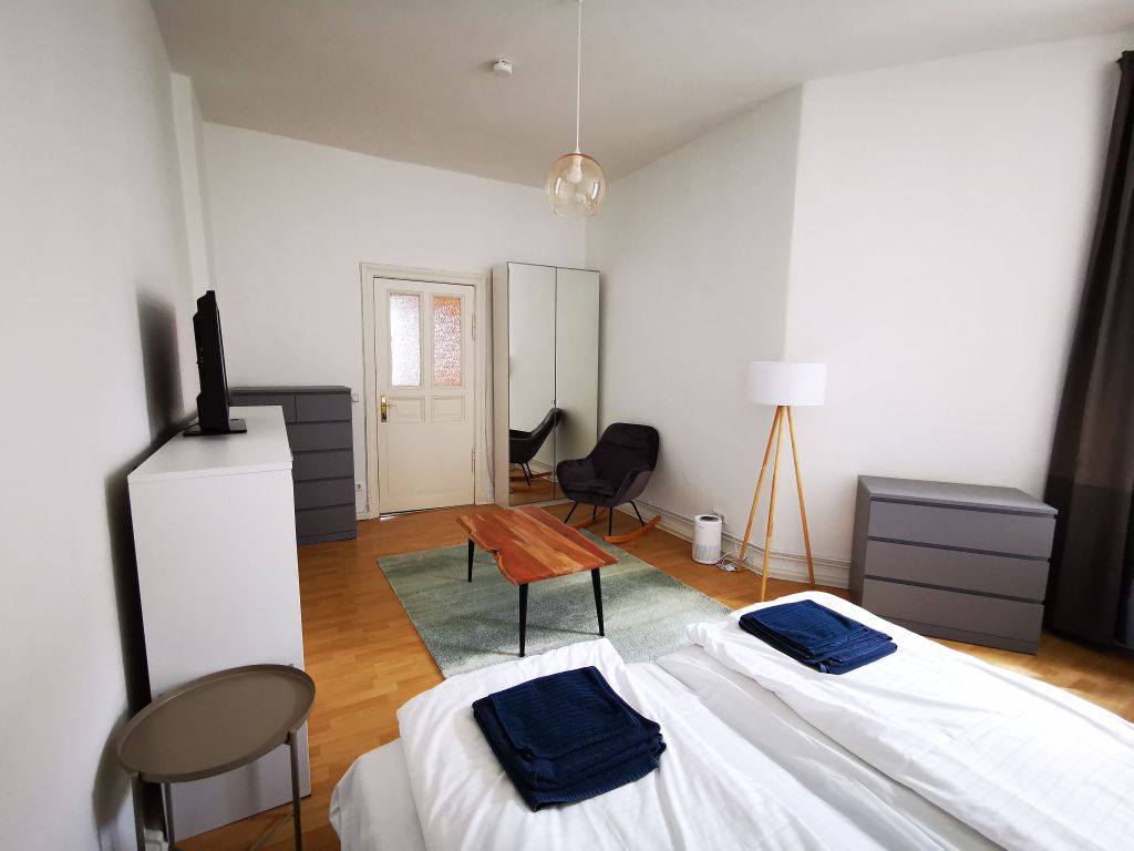 Miete 2 Zimmer Wohnung Berlin | Ganze Wohnung | Berlin | Hausburg 2.OG li Balkon | Hominext