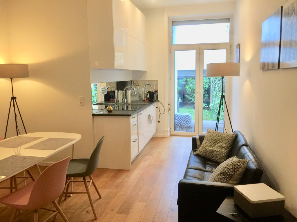 Rent 2 rooms apartment Frankfurt am Main | Entire place | Frankfurt am Main | Design Gartenwohnung | Hominext