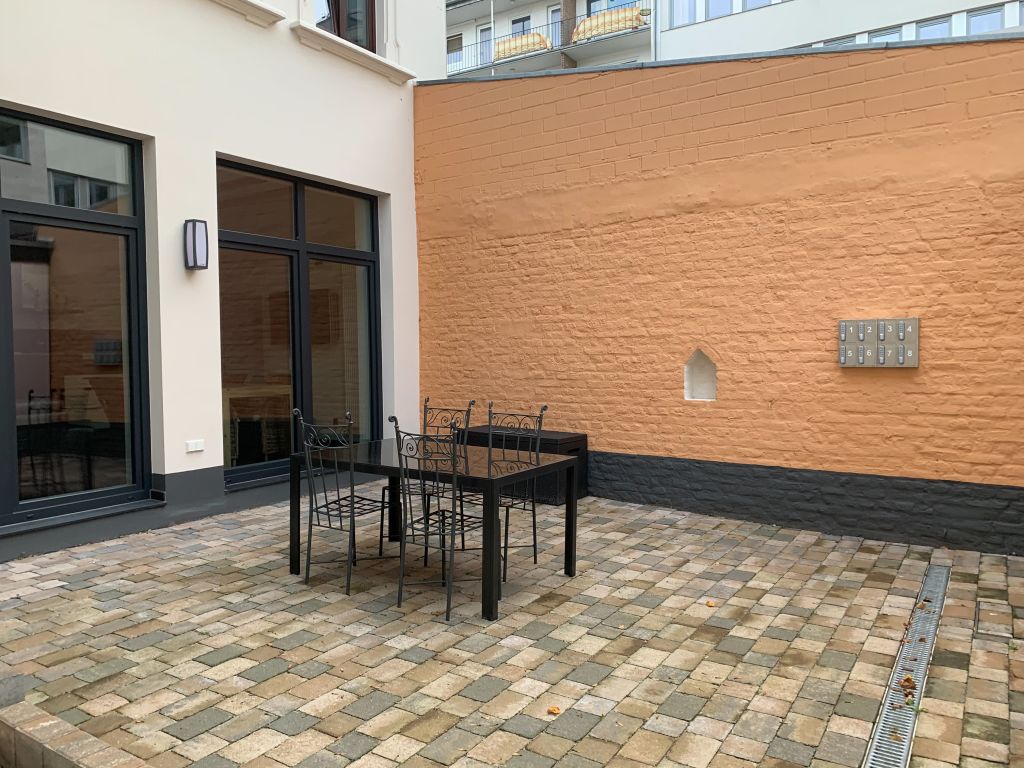 Rent 1 room apartment Aachen | Entire place | Aachen | Großes Aparment Nähe Theater Aachen | Hominext