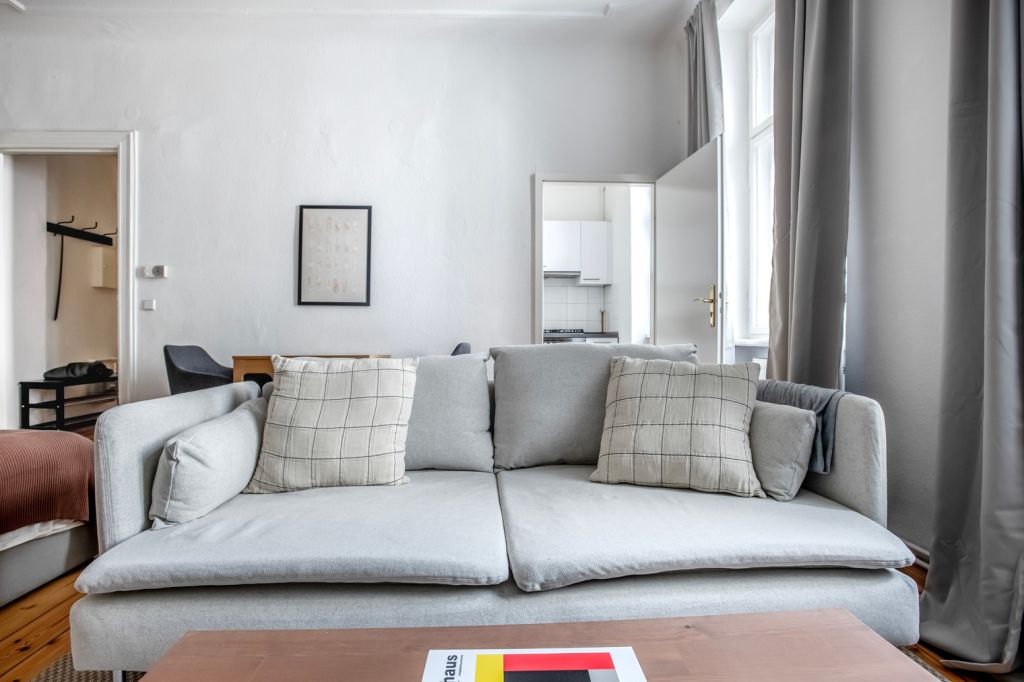 Miete 1 Zimmer Wohnung Berlin | Ganze Wohnung | Berlin | Neubau mit Stil! 3 Zimmer mit Balkon und hipper Wohnküche! Sowie Parkett, Badewanne und Ausblick | Hominext