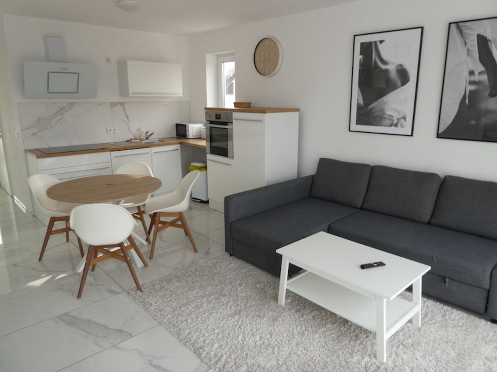 Miete 1 Zimmer Wohnung Koblenz | Ganze Wohnung | Koblenz | Stilvolles Studio Apartment | Hominext