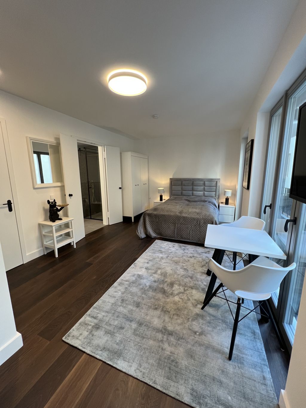 Rent 1 room apartment Berlin | Entire place | Berlin | GLINT * Luxus * Concierge * Gendarmenmarkt * Mall of Berlin * Friedrichstraße * Potsdamer Platz * wohnen wir im ADLON * | Hominext