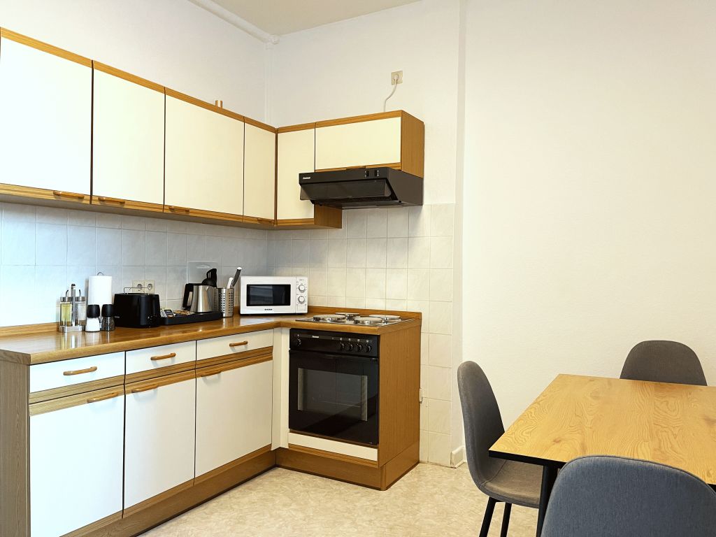 Miete 3 Zimmer Wohnung Osnabrück | Ganze Wohnung | Osnabrück | 6-Bett-Apartment für Monteur | Küche | Hominext