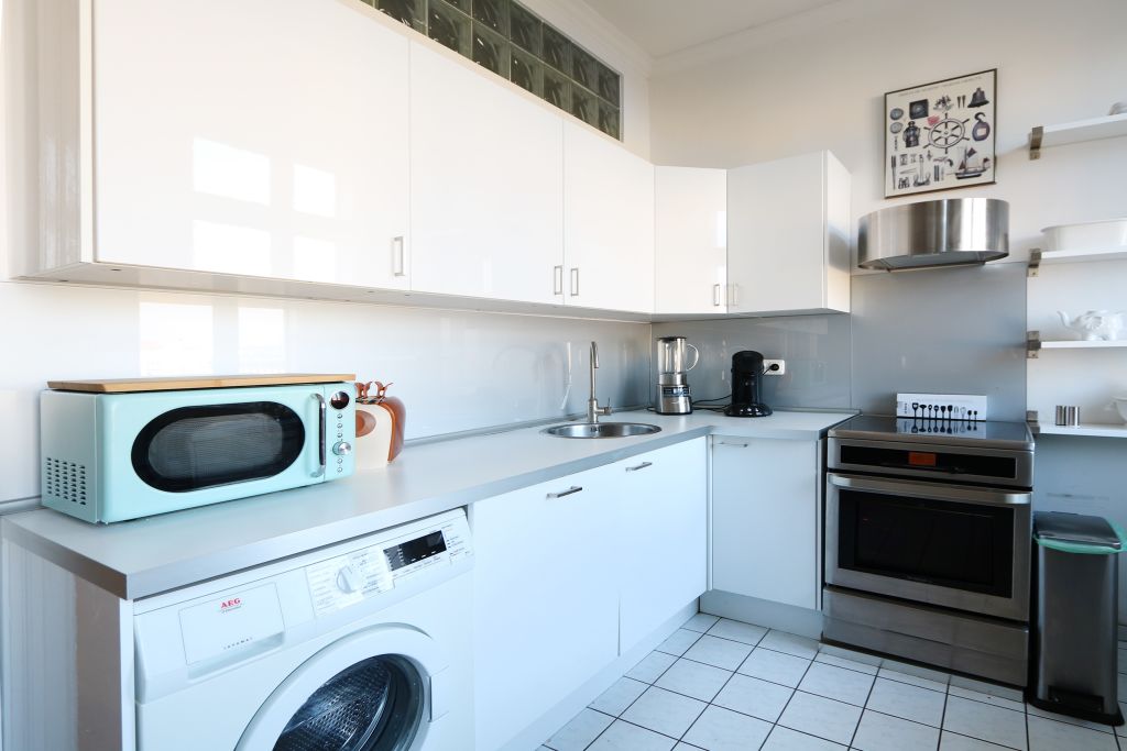 Rent 2 rooms apartment Berlin | Entire place | Berlin | 208 | Hübsche 2-Zimmer-Wohnung in der Frankfurter Allee | Hominext