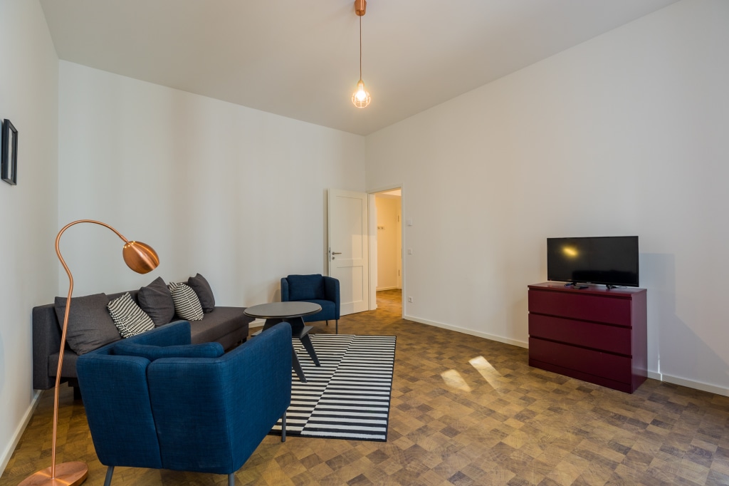 Miete 1 Zimmer Wohnung Berlin | Ganze Wohnung | Berlin | Große 2 Zimmer Wohnung mit Balkon direkt am Hermannplatz | Hominext