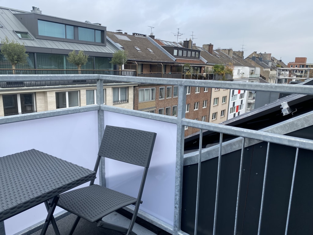 Rent 2 rooms apartment Düsseldorf | Entire place | Düsseldorf | Wunderschöne und liebevoll 3 Zimmer Dachwohnung  in Düsseldorf | Hominext