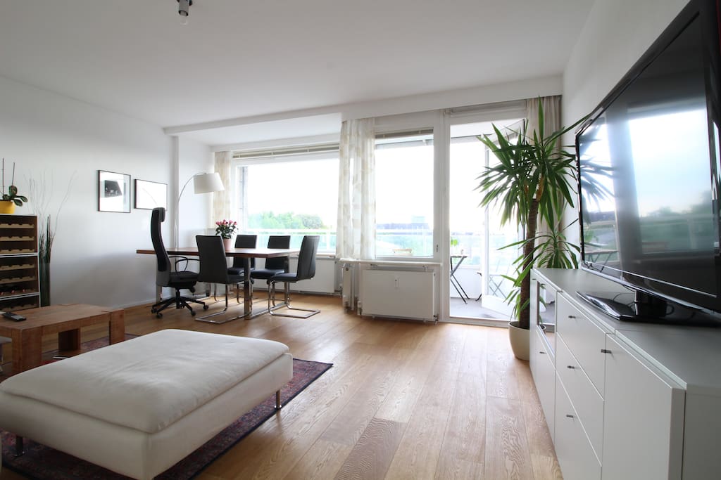 Miete 1 Zimmer Wohnung Hamburg | Ganze Wohnung | Hamburg | Super Aussicht - direkt beim Fischmarkt und mit Balkon | Hominext