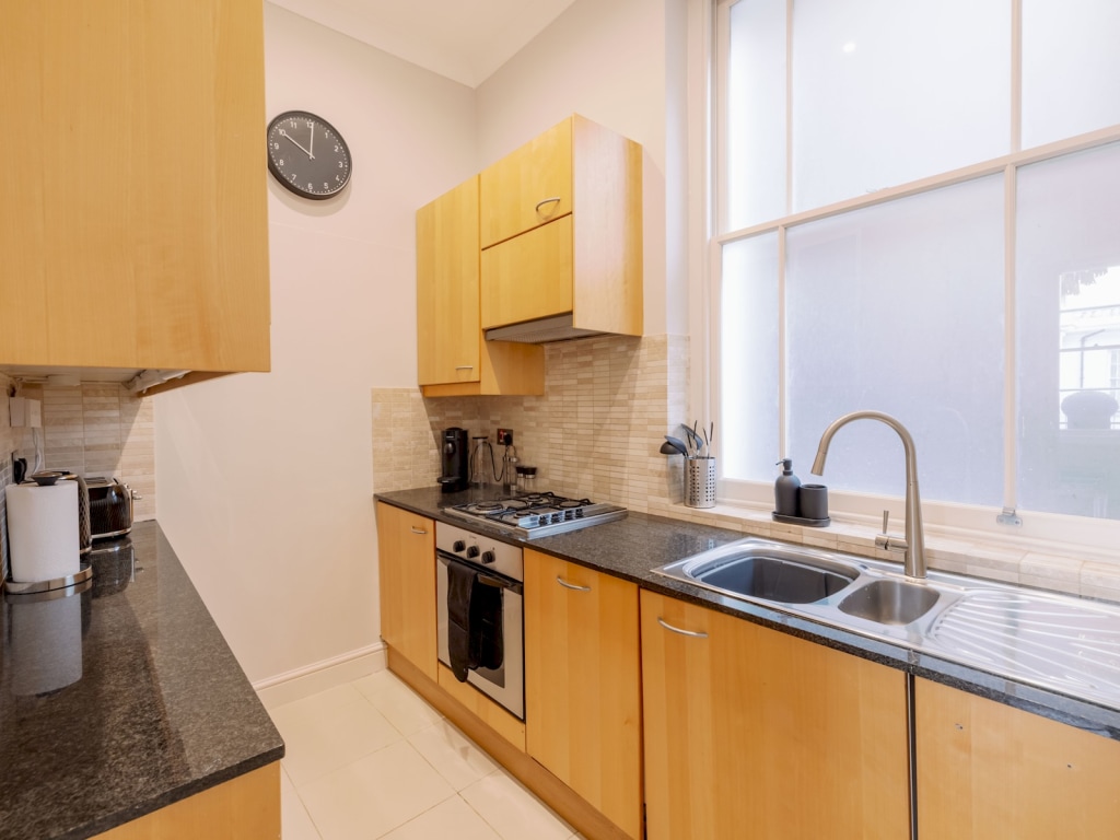 Flat 1, 46 Denbigh St, Pimlico, London SW1V 2EU