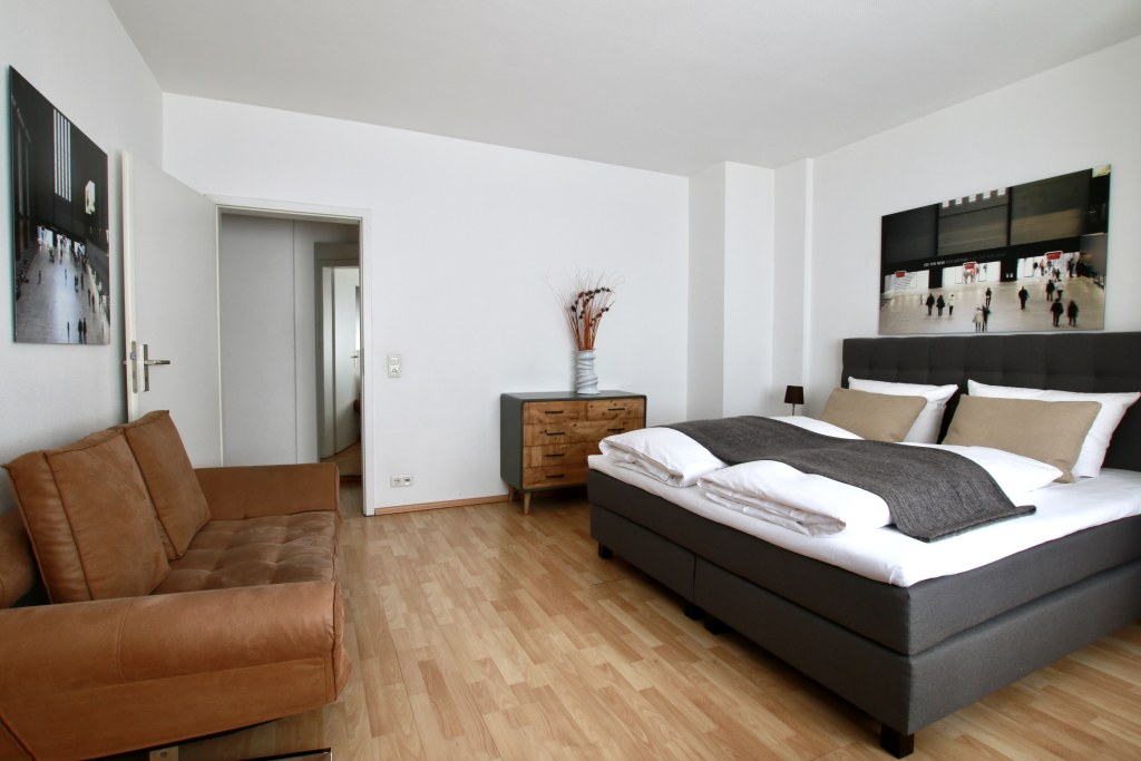 Rent 1 room apartment Köln | Entire place | Köln | Gemütliches Studio im Belgischen Viertel | Hominext