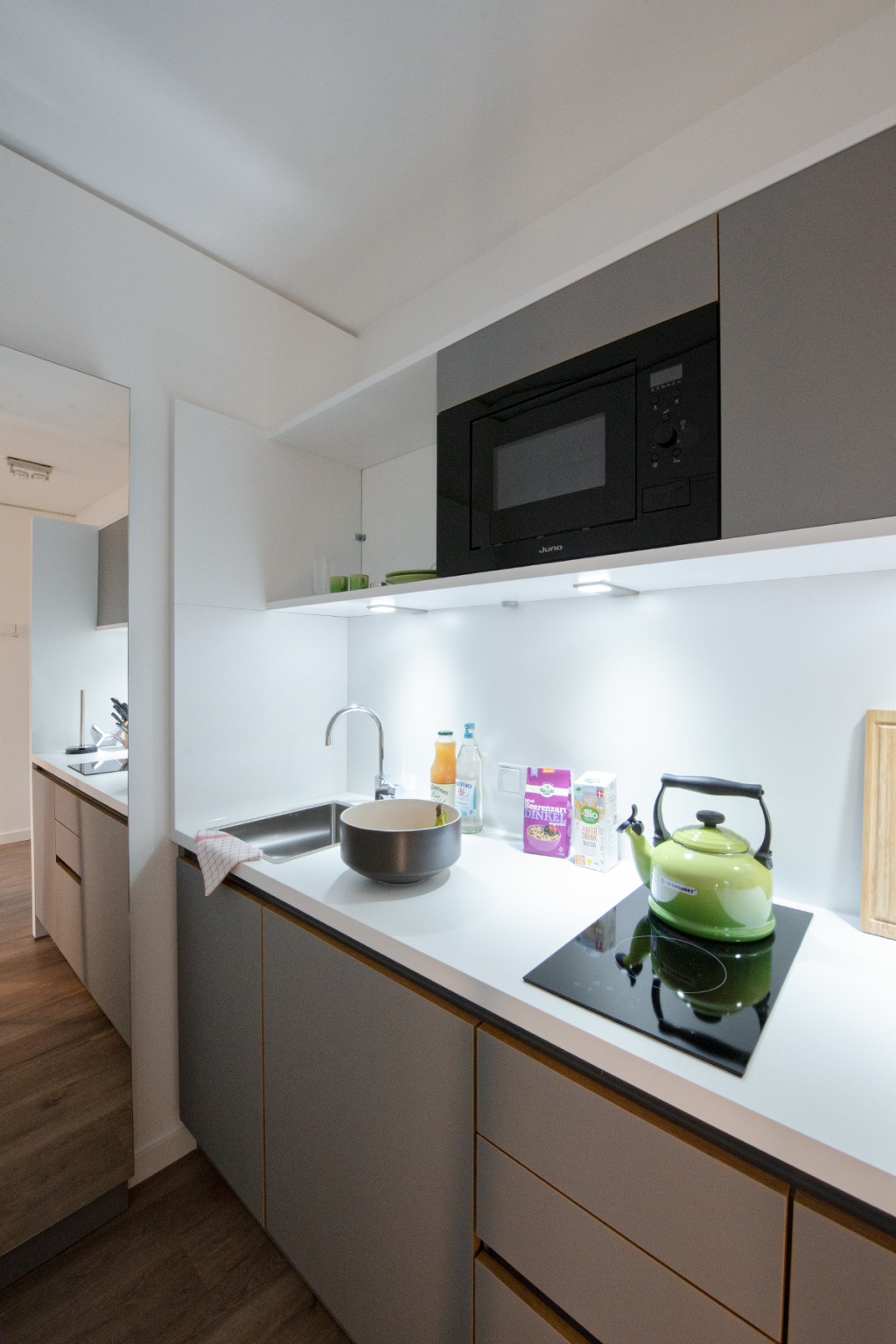 Miete 1 Zimmer Wohnung Köln | Ganze Wohnung | Köln | LONGSTAY-RABATT - Rooftop Premium - Luxus Studio Apartment im Zentrum | Hominext