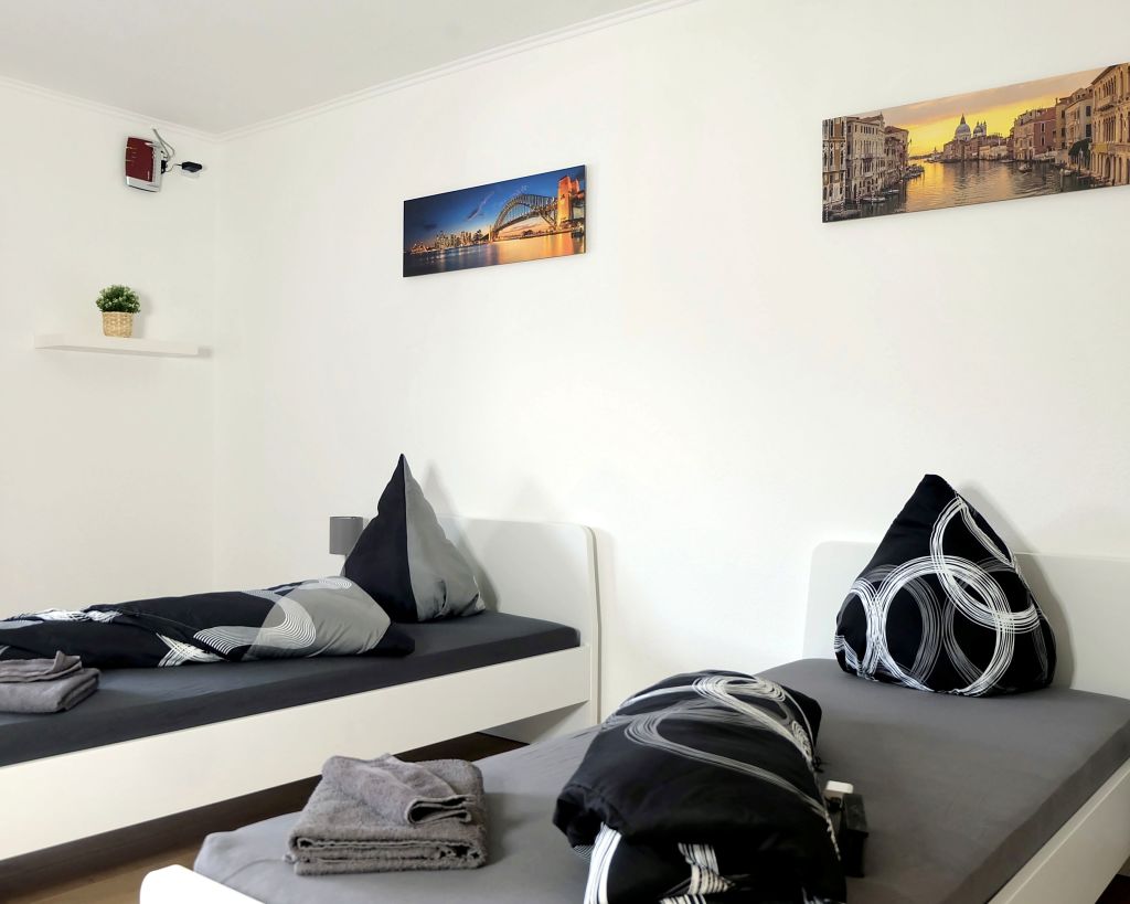 Rent 1 room apartment Bad Rothenfelde | Entire place | Bad Rothenfelde | Zweibettstudios für Monteure | Küche | Hominext