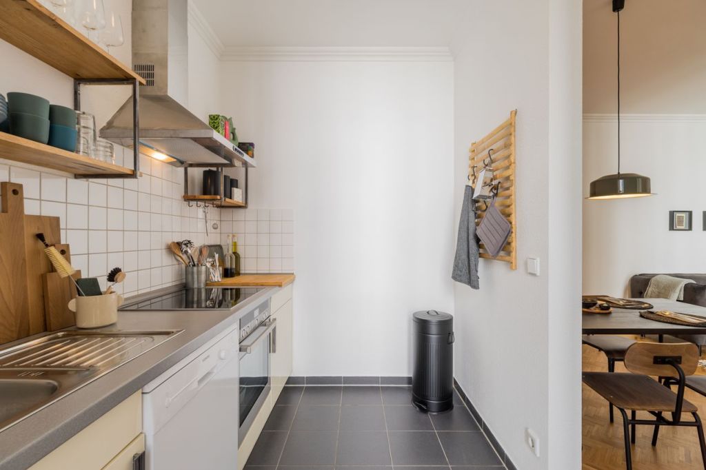 Rent 1 room apartment Berlin | Entire place | Berlin | Ruhige vollmöblierte 2-Zimmerwohnung mit Balkon im Prenzlauer Berg | Hominext