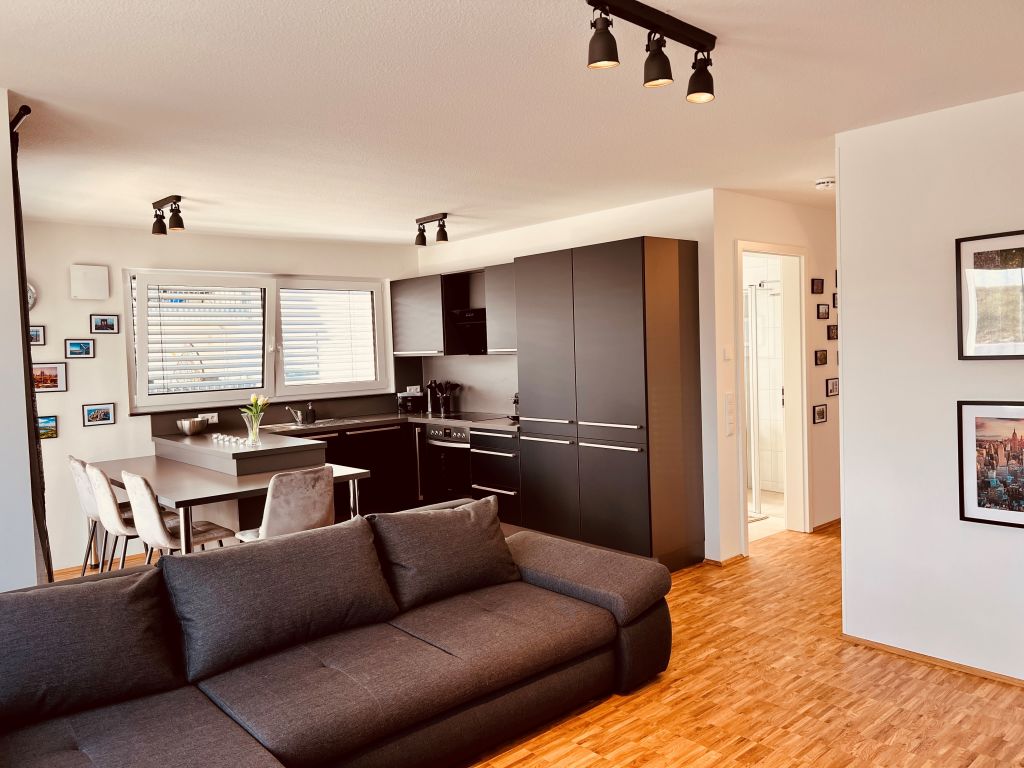 Rent 1 room apartment Crailsheim | Entire place | Crailsheim | Executive Suite - möbliert/Warmmiete-inkl. Strom&Internet | Hominext