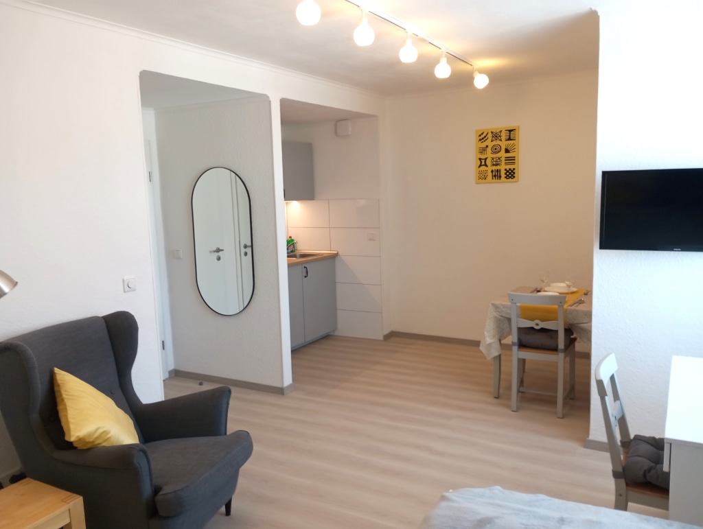 Miete 1 Zimmer Wohnung Düsseldorf | Ganze Wohnung | Düsseldorf | Zuhause am Rochusmarkt | Hominext