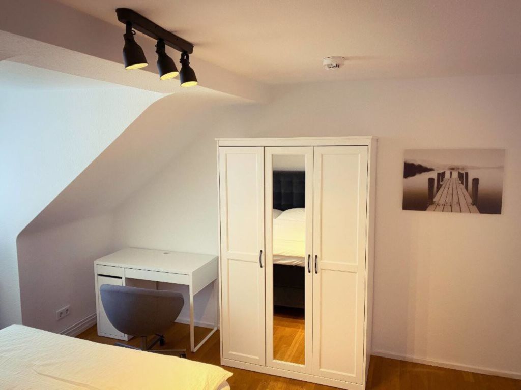 Rent 3 rooms apartment Frankfurt am Main | Entire place | Frankfurt am Main | Luxurious 3 bedroom apartment in Frankfurt | Hominext