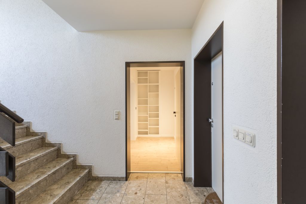 Miete 1 Zimmer Wohnung Bielefeld | Ganze Wohnung | Bielefeld | Modernisiertes und möbliertes Appartement in 1A Lage von Bielefeld | Hominext