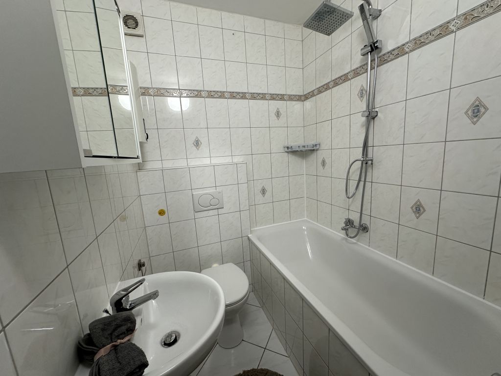 Miete 2 Zimmer Wohnung Köln | Ganze Wohnung | Köln | 2 ZKB Wohnung mit Domblick | Hominext