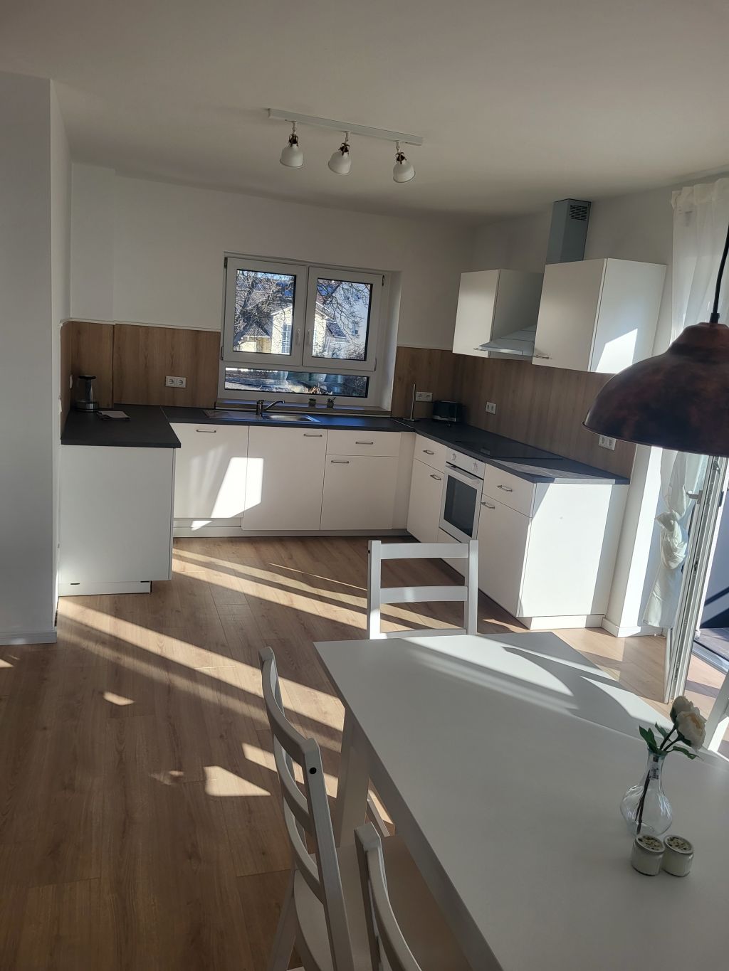 Miete 2 Zimmer Wohnung Plankstadt | Ganze Wohnung | Plankstadt | Apartment im Neubau | Hominext