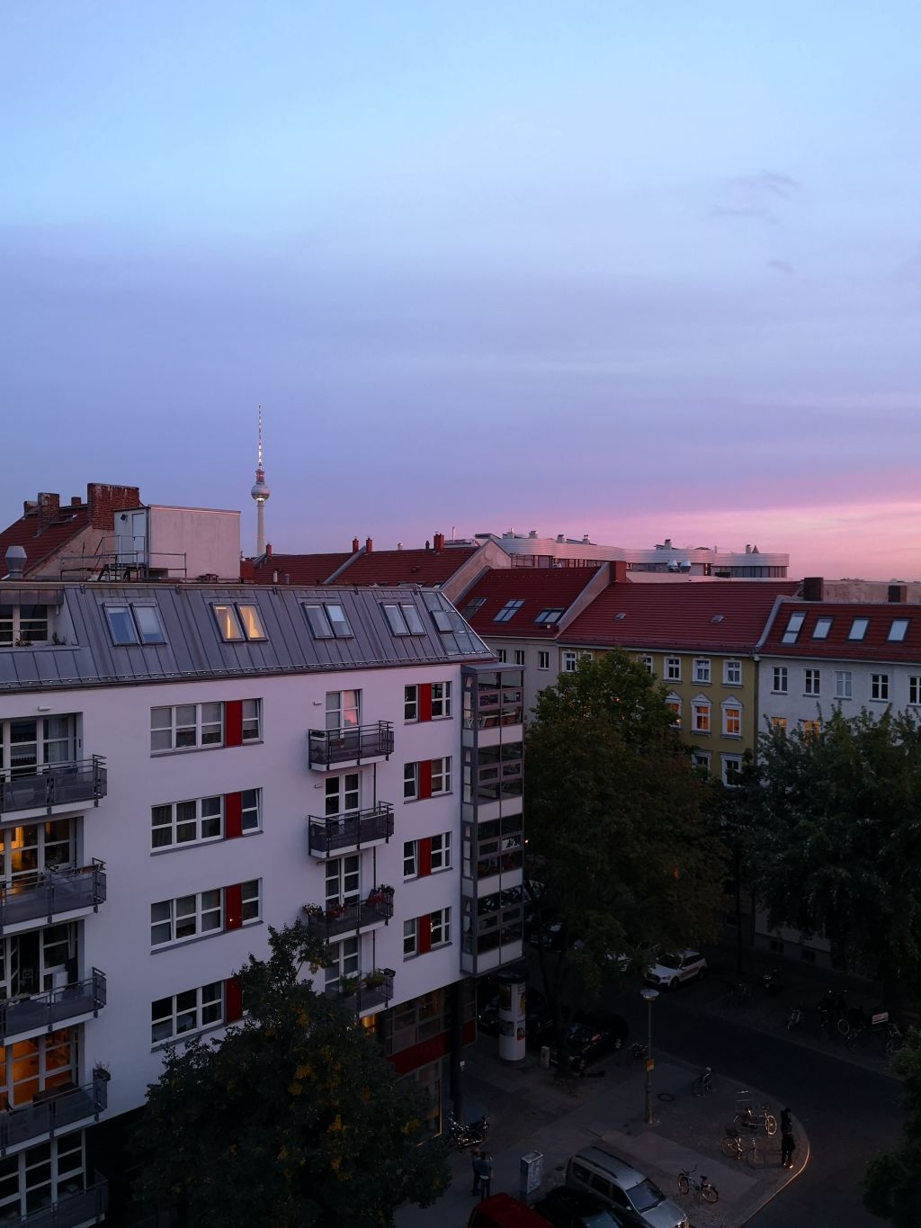 Miete 1 Zimmer Wohnung Berlin | Ganze Wohnung | Berlin | Schön, ruhig, sonnig: Dachgeschoss mit Terrasse in Mitte am Arkonaplatz | Hominext